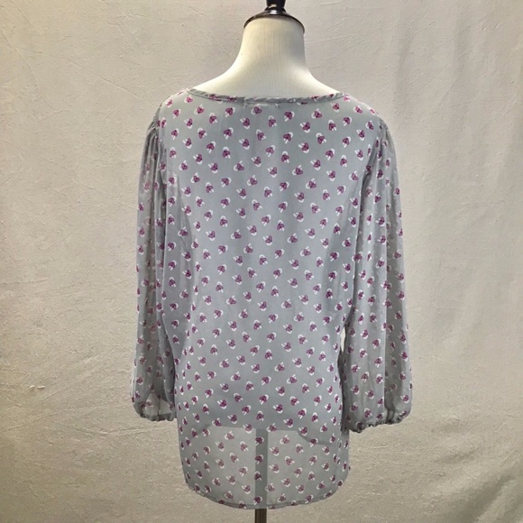 🦋Pleione Nordstrom Floral Keyhole Tie Blouse - Picture 5 of 8